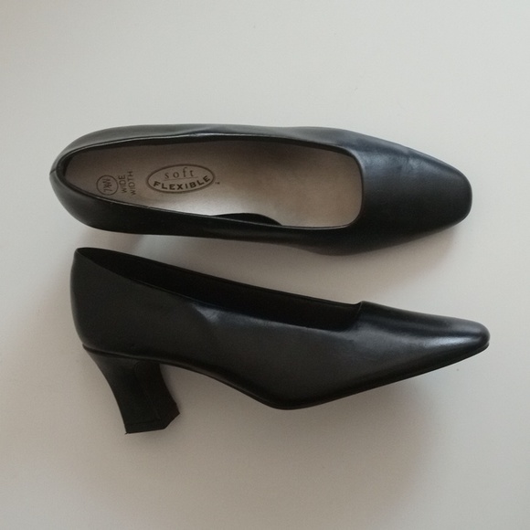 🖤👠 Black Heels, Pumps | Size 7.5 - Picture 6 of 11